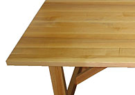 1021_P Table